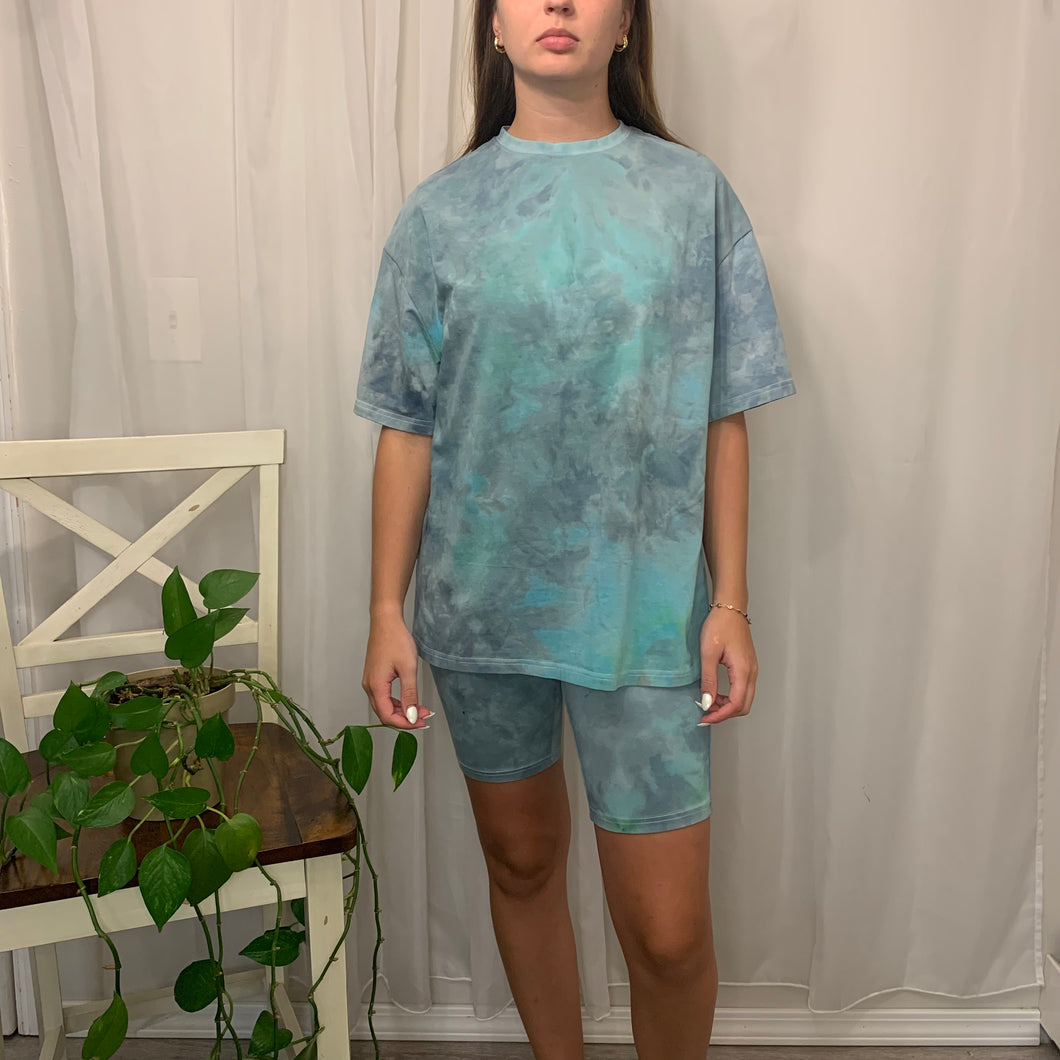 Gray & Teal Biker Shorts W/ Oversized Tee Set - Medium